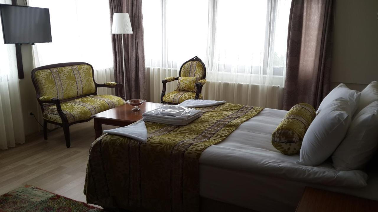Tashkonak Studio Suites Istanbul Exterior photo