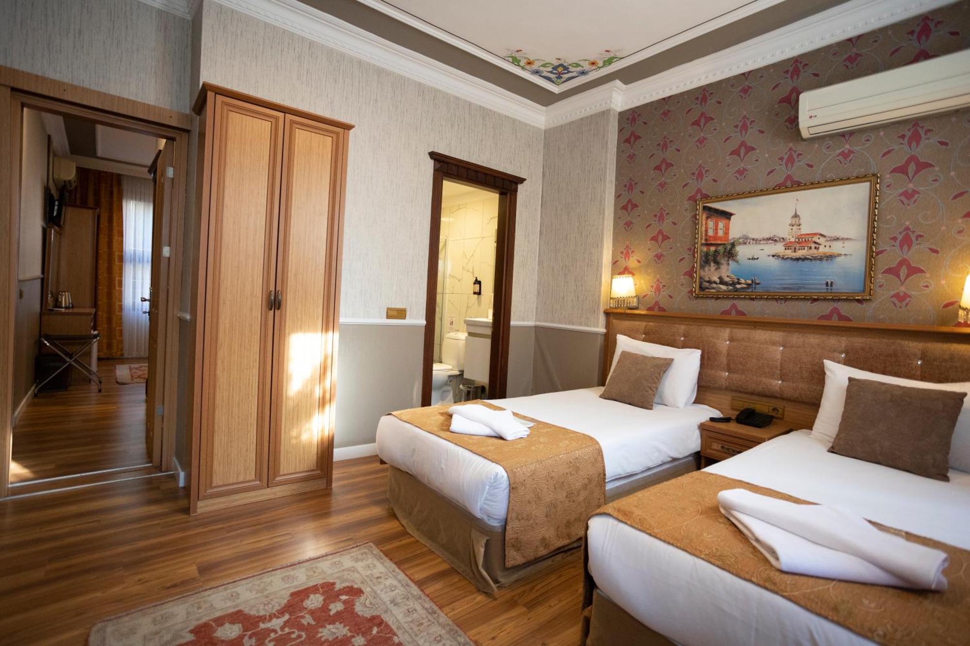 Tashkonak Studio Suites Istanbul Exterior photo